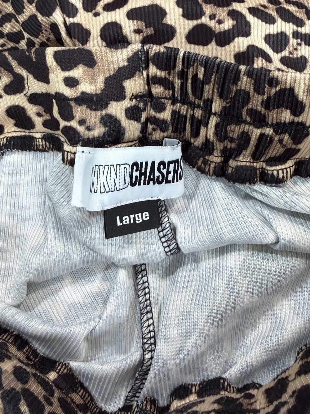 Wknd Chasers My Reputation Leopard Pants Wide Leg Size Large - Picture 8 of 10